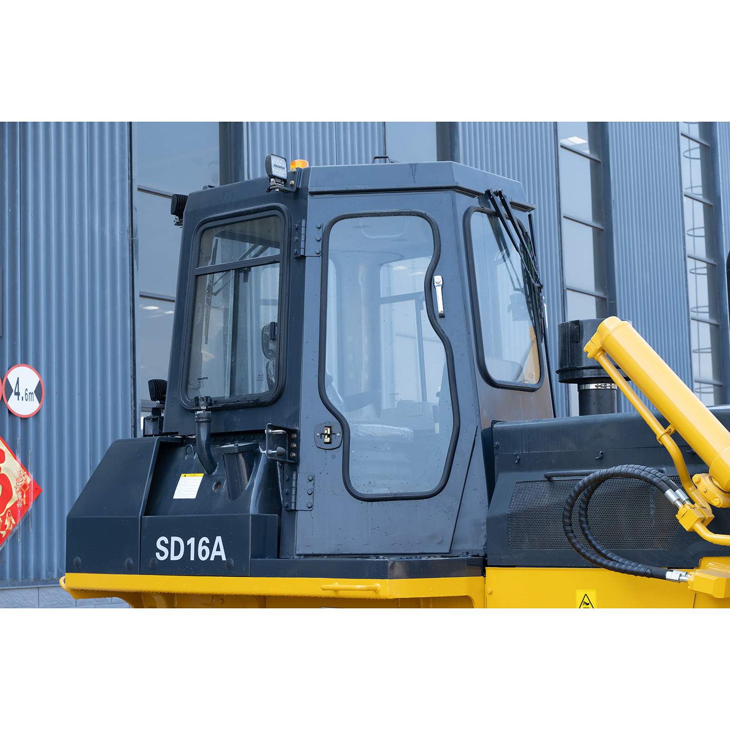 HD16 Crawler Bulldozer